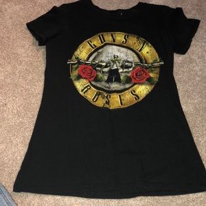 Guns and roses tee